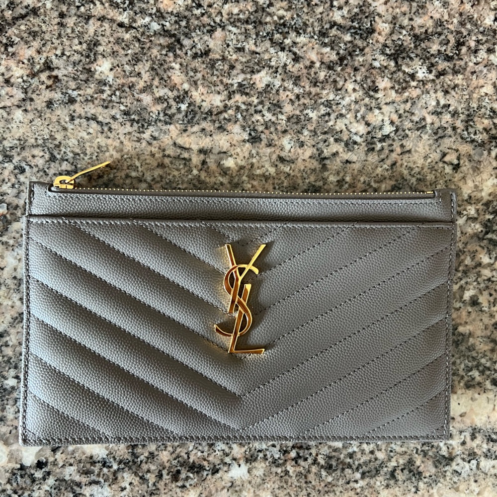 Saint Laurent Grain De Poudre Chevron Monogram Bill Pouch - Picture 3 of 11
